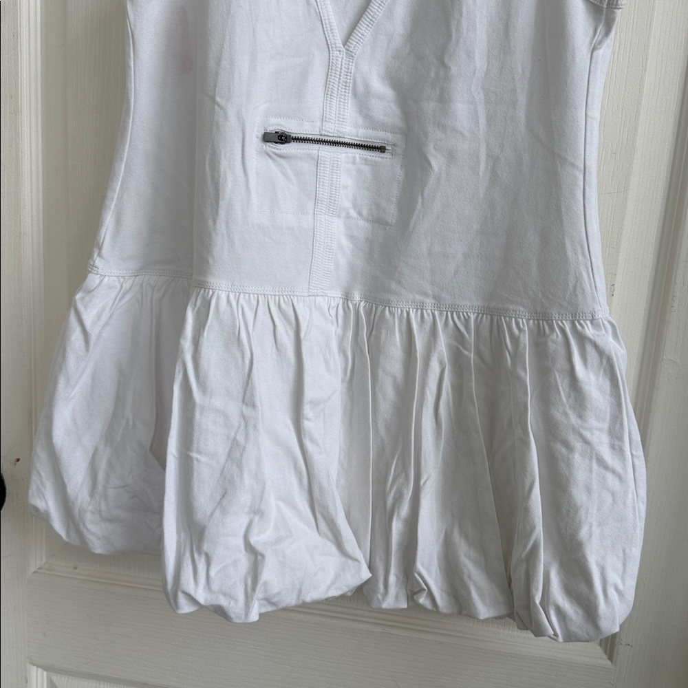White Sleeveless Bubble Hem Dress - Picture 5 of 12
